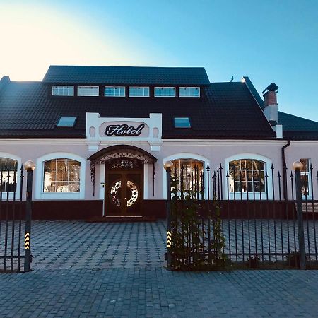 Hotel Style Bessarabia Kiliya ภายนอก รูปภาพ
